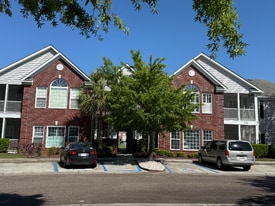 1462 Wellbrooke Ln in Mount Pleasant, SC - Building Photo