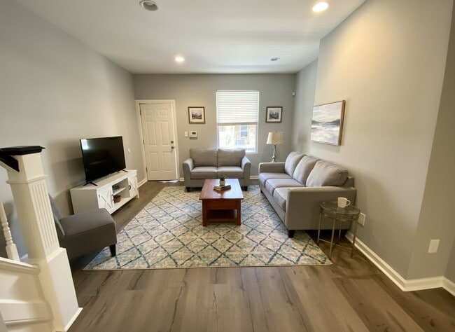 property at 459 N Dearborn St