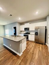 5439 Garden Cress Trl in Knoxville, TN - Foto de edificio - Building Photo