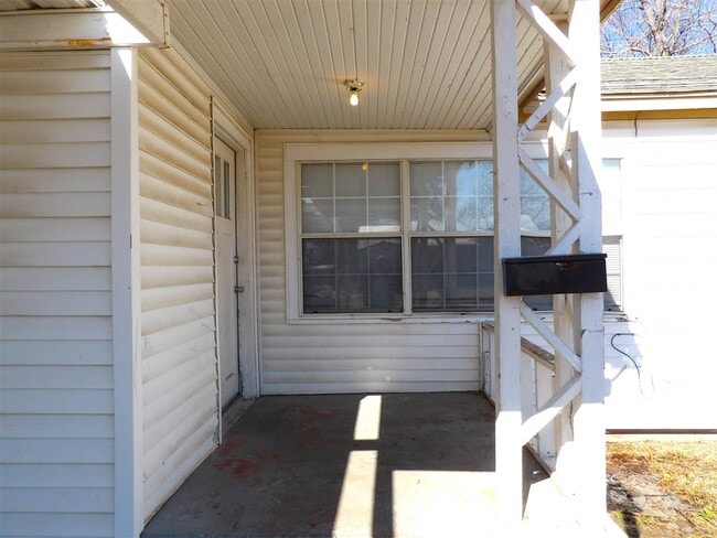 1615 NW Smith Ave in Lawton, OK - Building Photo - Building Photo