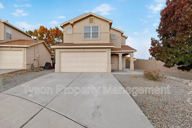 8001 Vinemont Pl NW in Albuquerque, NM - Building Photo - Building Photo