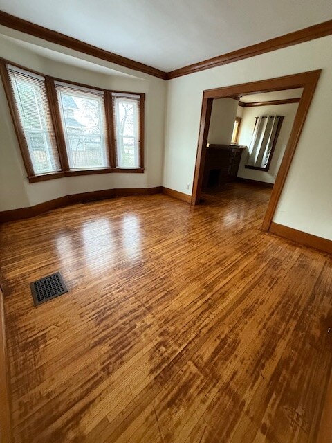 608 Genesee Park Blvd in Rochester, NY - Building Photo