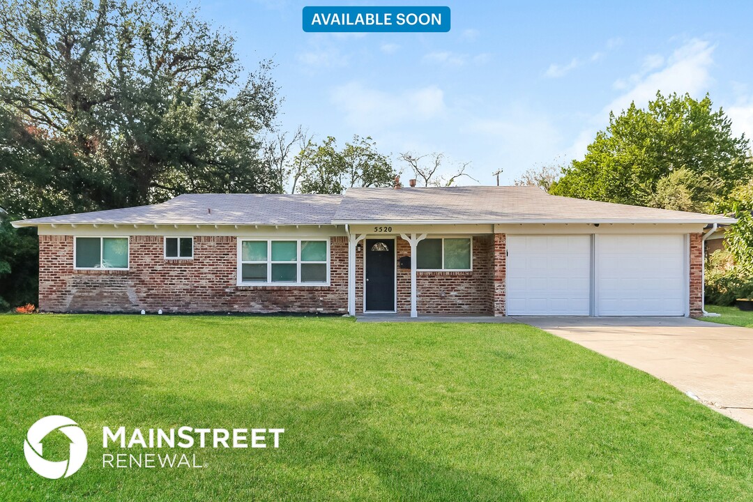 5520 Wales Ave in Fort Worth, TX - Building Photo