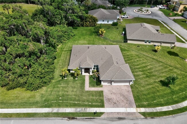 1345 Willow Oak Ct in Vero Beach, FL - Building Photo - Building Photo