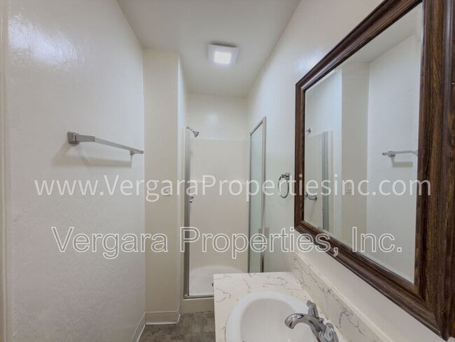 property at 13505 Mariposa Ave