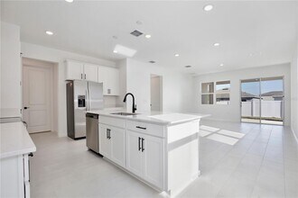 2003 Stetson Ct in Eagle Lake, FL - Building Photo - Building Photo