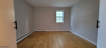 138 Roseland Ave in Caldwell, NJ - Building Photo - Building Photo