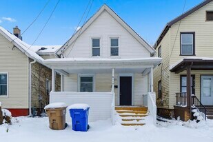 6118 24th Ave in Kenosha, WI - Building Photo