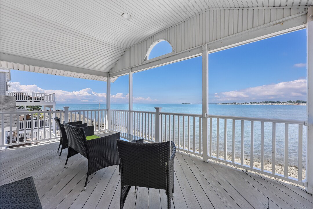 28 Virginia St in Milford, CT - Building Photo