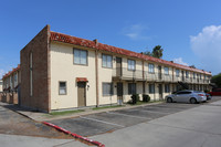 Coral Cay Apartments photo'