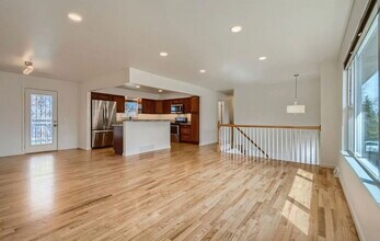 375 S Krameria St in Denver, CO - Building Photo - Building Photo