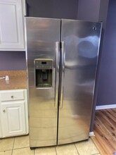 412 Savage Dr in Newport News, VA - Foto de edificio - Building Photo