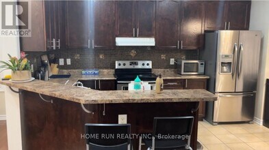 403 Riverboat Heights in Ottawa, ON - Building Photo - Building Photo