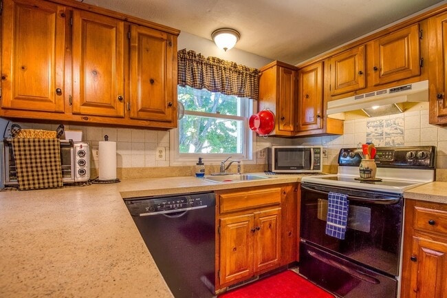 39 Fords Landing Dr in Dover, NH - Building Photo - Building Photo
