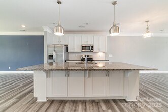 4990 David Cox Rd in Charlotte, NC - Building Photo - Building Photo