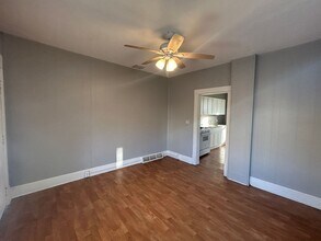 4538-4540-4540 15th Ave in Rock Island, IL - Building Photo - Building Photo