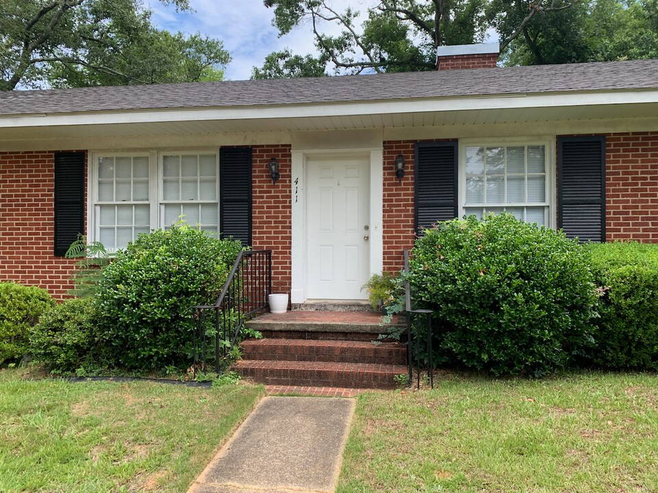411 W College St in Troy, AL - Building Photo