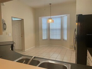 1644 Arabian Ln in Palm Harbor, FL - Building Photo - Building Photo