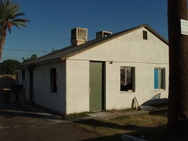 Casa Del Pueblo in Phoenix, AZ - Building Photo