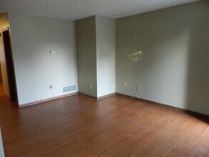7400 Chaparral Rd, Unit 7400 in Columbus, OH - Building Photo - Building Photo