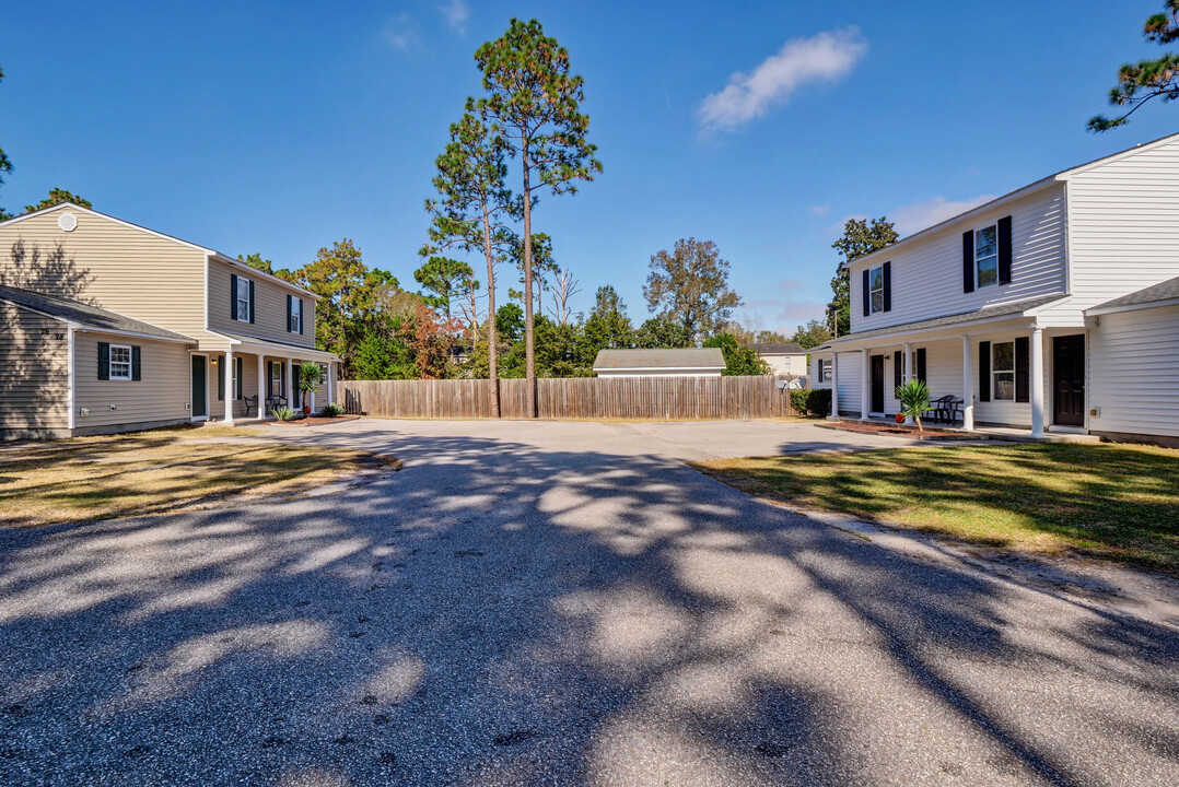 20 Virgil Ln in Wilmington, NC - Building Photo