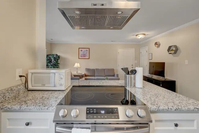 2225 Summit St, Unit ID1391826P in Durham, NC - Building Photo - Building Photo