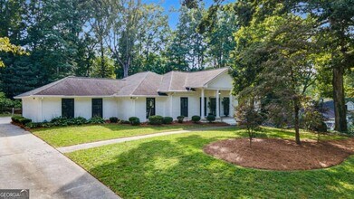 460 Riverside Pkwy in Atlanta, GA - Building Photo - Building Photo