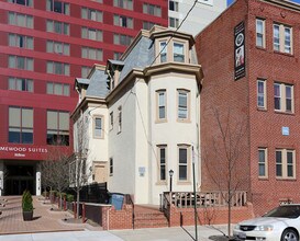 Campus Apartments in Philadelphia, PA - Building Photo - Building Photo