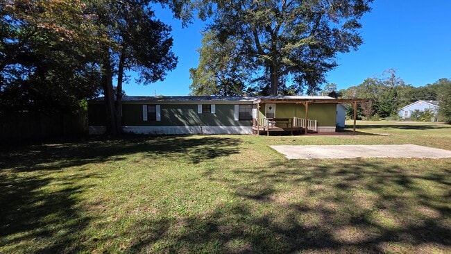 property at 40 Lee St