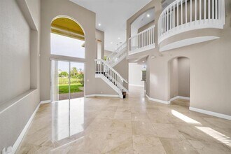 12159 NW 75th Pl in Parkland, FL - Building Photo - Building Photo