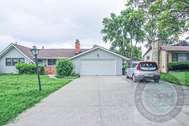 property at 4720 Grover St