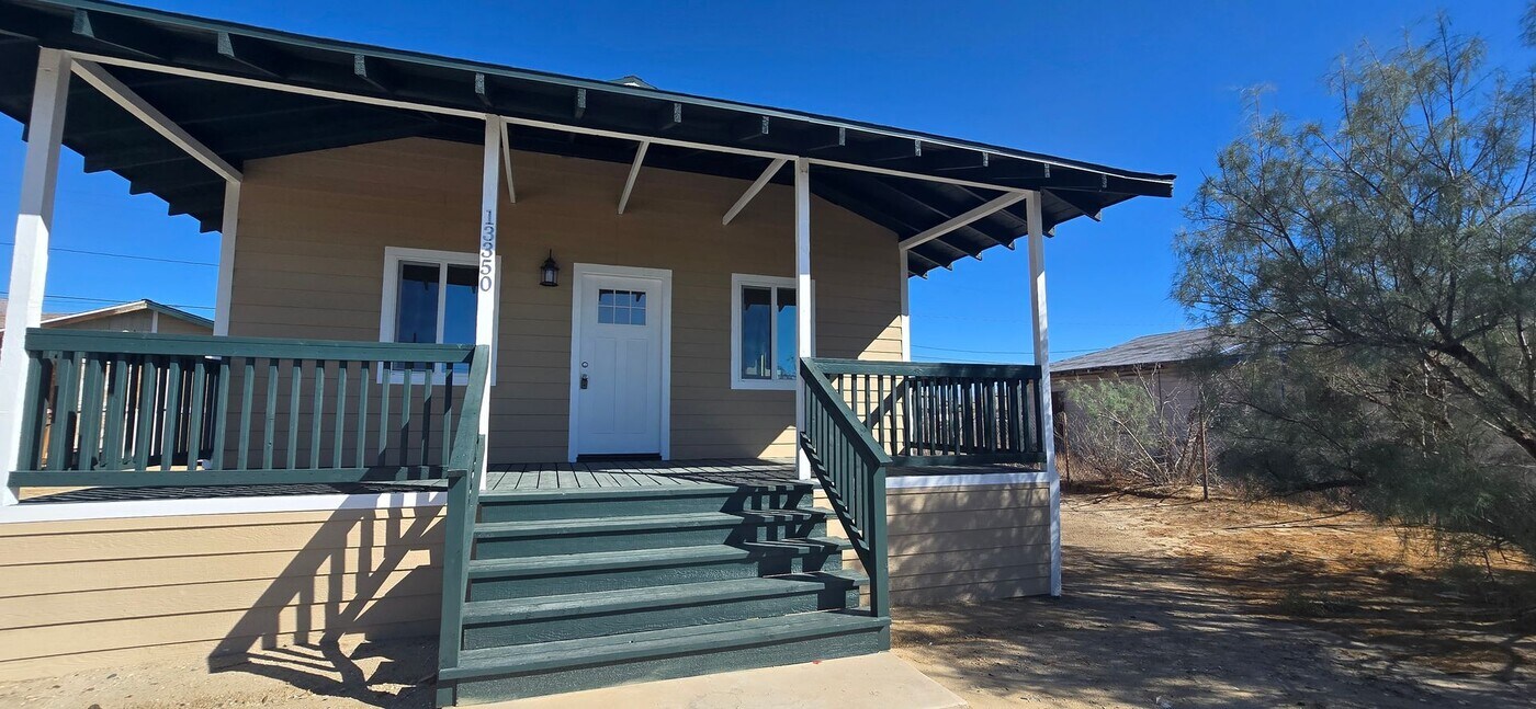 12168 B St in Trona, CA - Building Photo