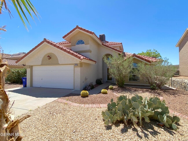 property at 4320 Loma Del Norte Dr