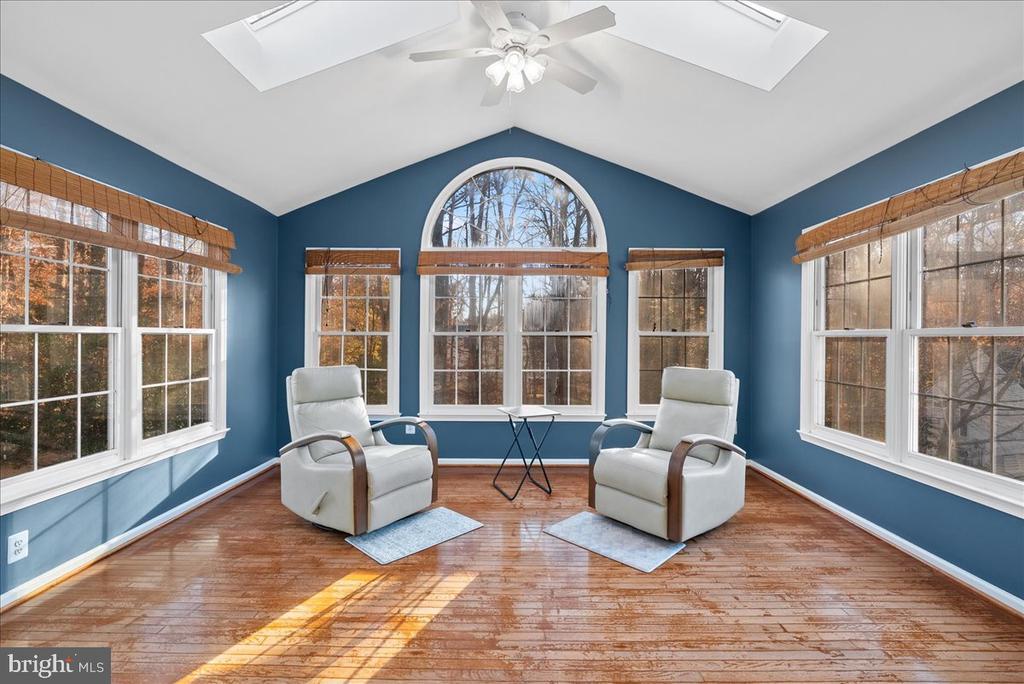 6367 Etheridge Ln in Manassas, VA - Building Photo