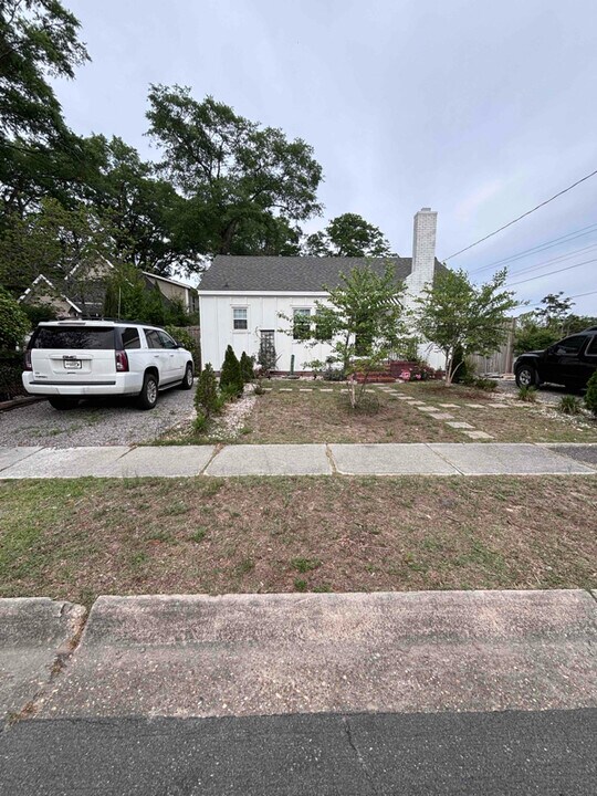 2041 Jefferson St in Wilmington, NC - Building Photo