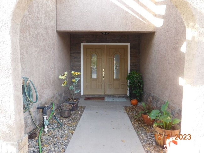 219 Larkspur St in Ridgecrest, CA - Building Photo - Building Photo