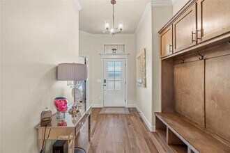 2253 N Payton Ct in Mustang, OK - Building Photo - Building Photo