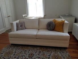 342 Fairmont Ave, Apt #8, Unit #4/Easy like a Sunday Morning