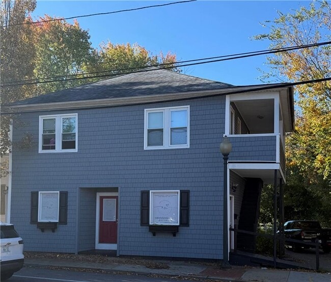 692 East Ave
