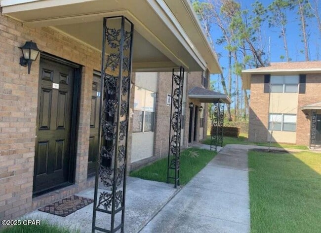 property at 1600 Florida Ave