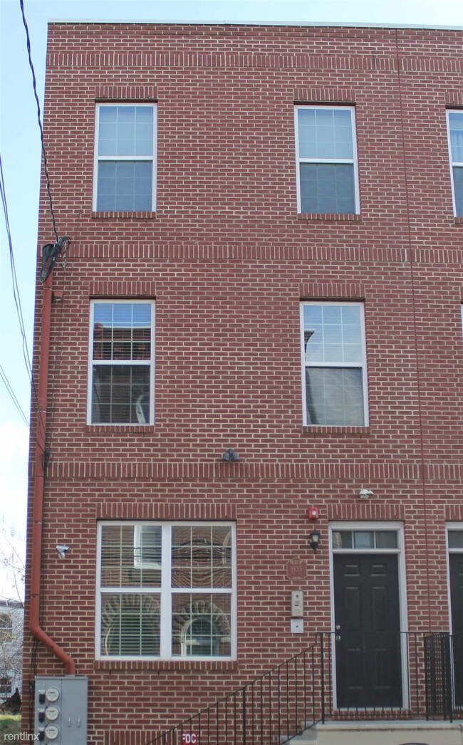 1935 N 7th St in Philadelphia, PA - Building Photo - Building Photo