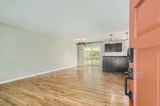 5007 S Mabre Ct in Littleton, CO - Building Photo - Building Photo