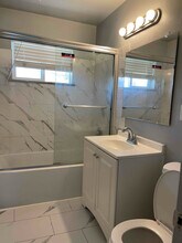 6568 W Colorado Dr in Lakewood, CO - Building Photo - Building Photo