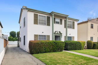 2632 S Sepulveda Blvd in Los Angeles, CA - Foto de edificio - Building Photo