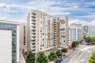 The Crescent in Silver Spring, MD - Building Photo - Building Photo