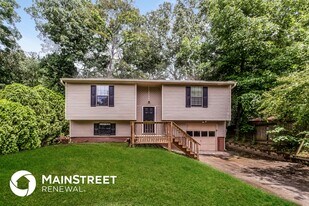 1306 Muirforest Dr in Stone Mountain, GA - Building Photo