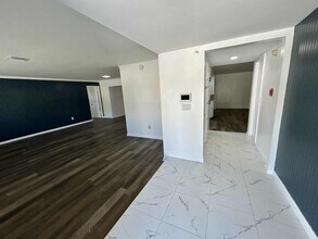 356 Prima Vista Blvd in Port St. Lucie, FL - Building Photo - Building Photo