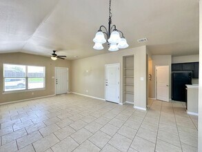 4306 Ivory Ln-Unit -B in Killeen, TX - Building Photo - Building Photo