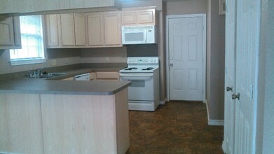 109 Obrien Ct in Weatherford, TX - Building Photo - Building Photo