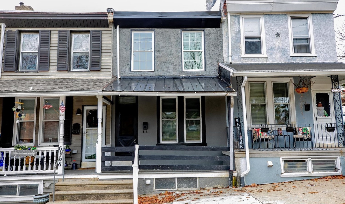 6170 Lawnton St in Philadelphia, PA - Foto de edificio